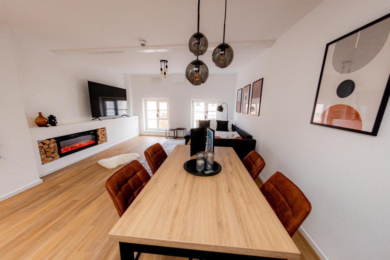 Highlight Am Stadtplatz Muehldorf - C4S Come4Stay - 2 Zimmer Wohnung I Bis Zu 5 Gaeste Dış mekan fotoğraf